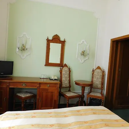 Vysehrad Otel 4*