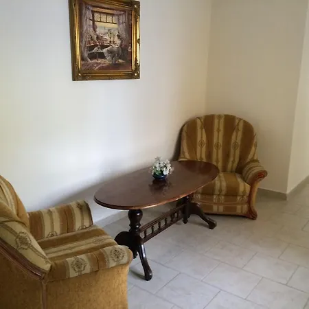 Vysehrad Otel 4*