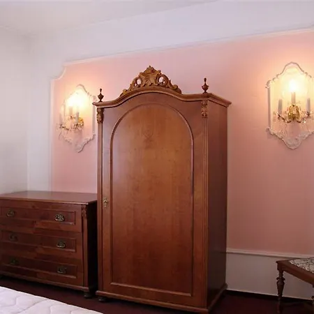Otel Vysehrad 4*