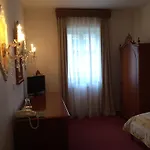 Vysehrad Отель